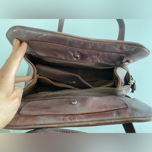 VINTAGE Boho 60-70’s hippy, embossed rose, rich brown leather S-M handbag - Picture 16 of 16